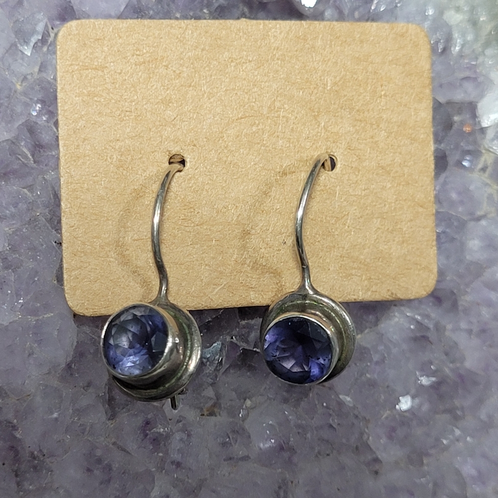 Sajen 925 Amethyst Earrings - Picture 9 of 9